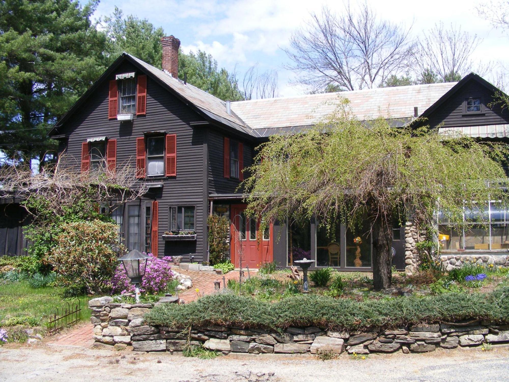 The Tartan Fox At The Meadmere Swanzey ภายนอก รูปภาพ