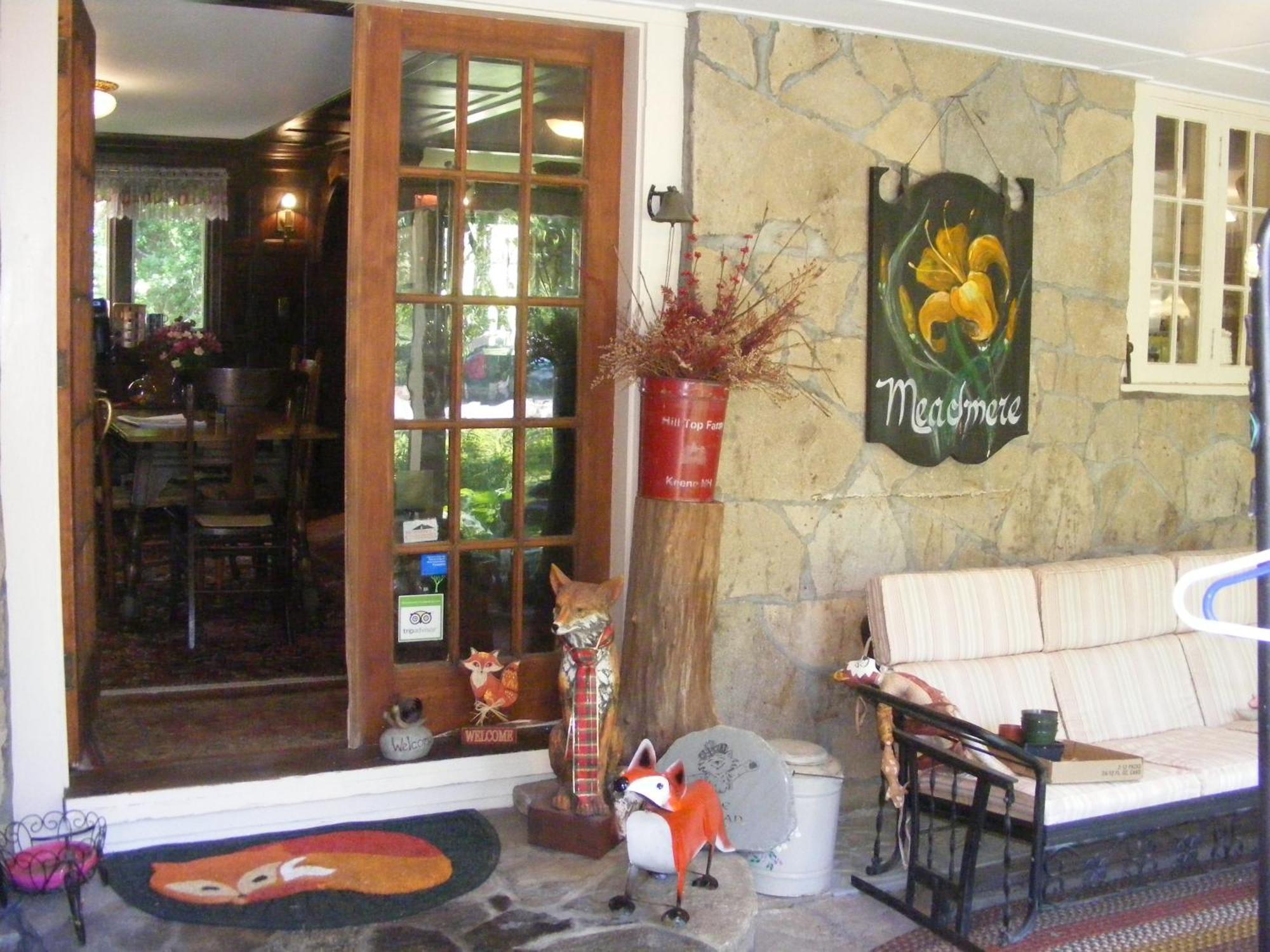 The Tartan Fox At The Meadmere Swanzey ภายนอก รูปภาพ